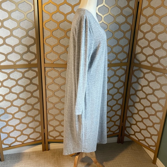 Grey V-Neck Sweater Dress - Picture 3 of 10